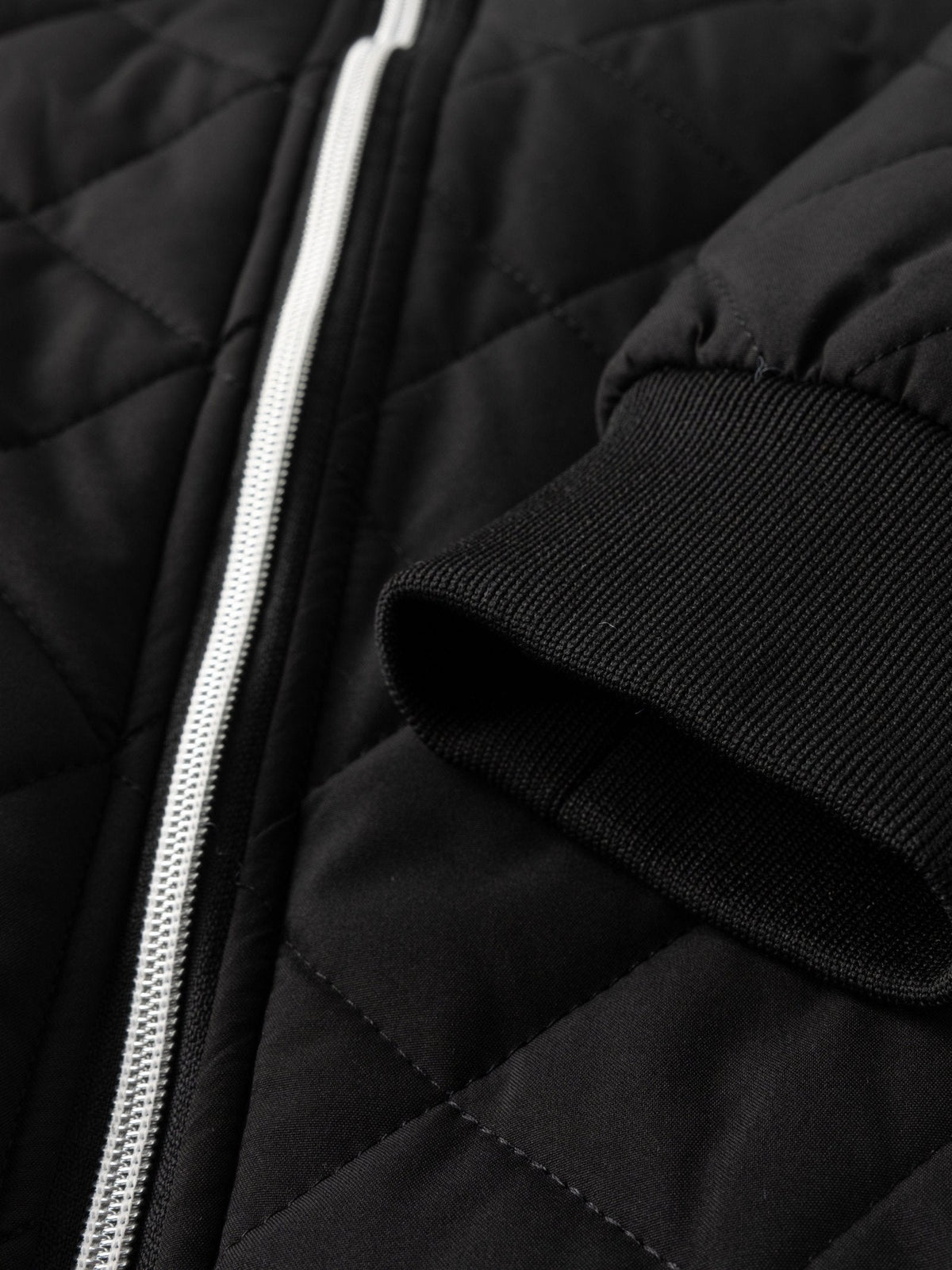Robert | Warm and Versatile Quilted Bomber Jacket