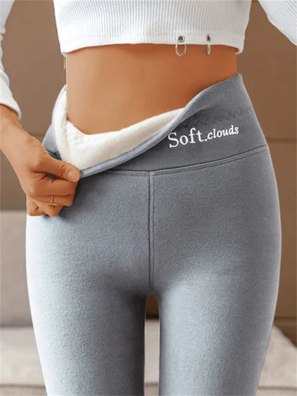 Women's Winter Pants with Warm Fleece Lining - Weatherproof and Stretch
