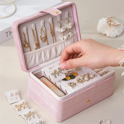 Travel Jewelry Case — Compact Velvet