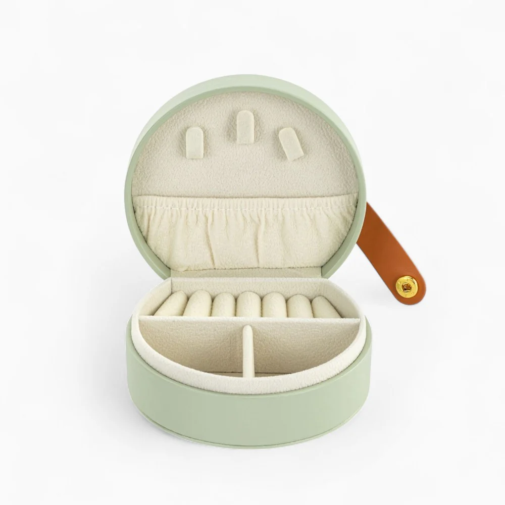 Jewelry Travel Pouch — Soft Leather Carry-On