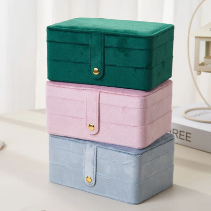Travel Jewelry Case — Compact Velvet