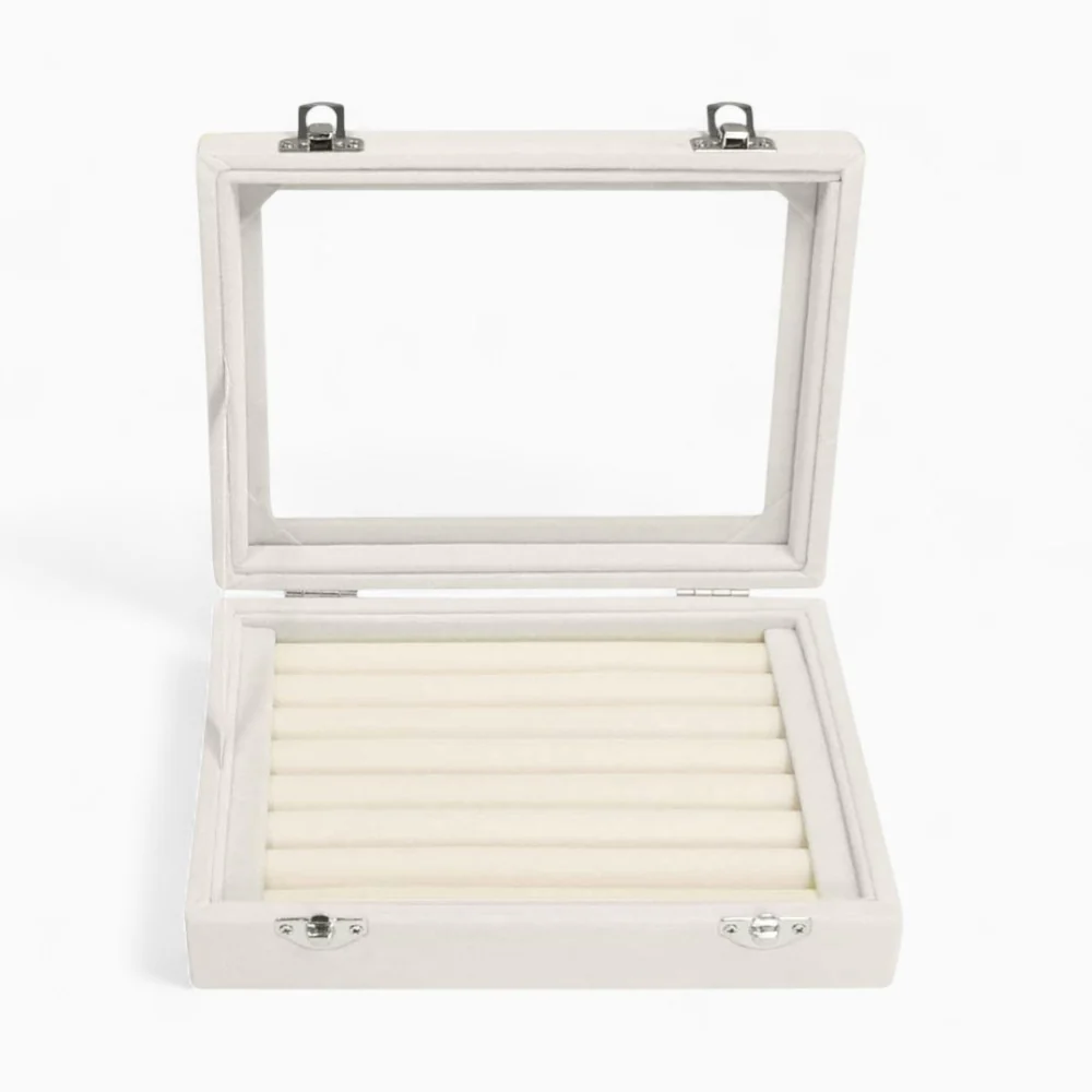 Ring Showcase — Soft Velvet Organizer